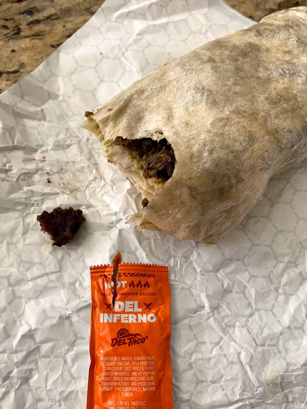 Del Taco | meal takeaway | 3864 Sierra Ave, Fontana, CA 92336, USA | 9098234935 OR +1 909-823-4935