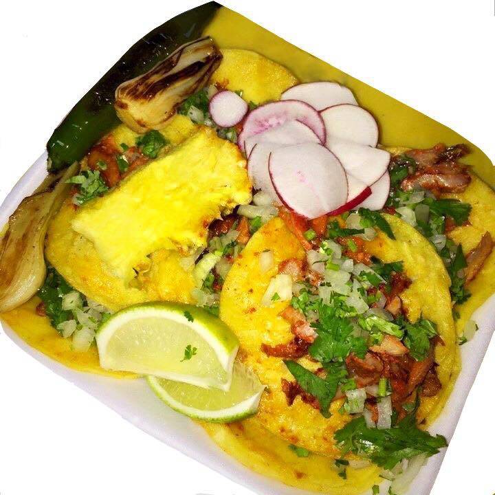 Tacos El Jarocho Veracruzano | restaurant | 1430 S New Braunfels Ave, San Antonio, TX 78210, USA | 2108527930 OR +1 210-852-7930