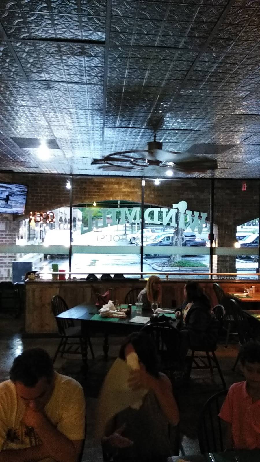 Windmill Cafe And Taphouse | restaurant | 11401 N 56th St #22, Temple Terrace, FL 33617, USA | 8139806900 OR +1 813-980-6900