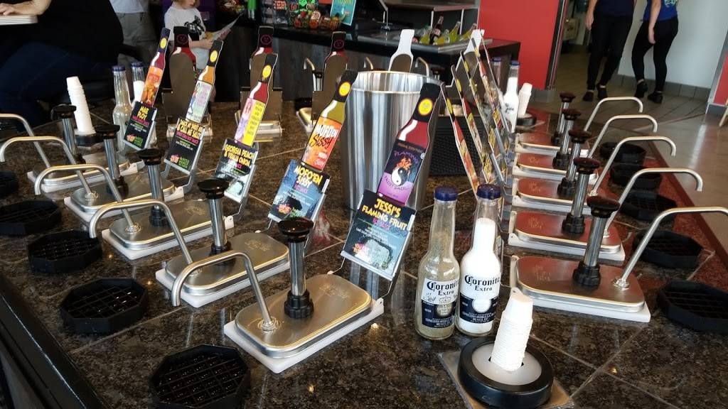 Tijuana Flats | restaurant | In Crest Pointe Towne Center, 2050 Bloomingdale Ave, Valrico, FL 33596, USA | 8133242009 OR +1 813-324-2009