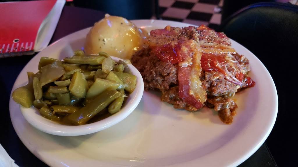 Thoroughbred Restaurant | restaurant | 1483 Leestown Rd, Lexington, KY 40511, USA | 8592529153 OR +1 859-252-9153