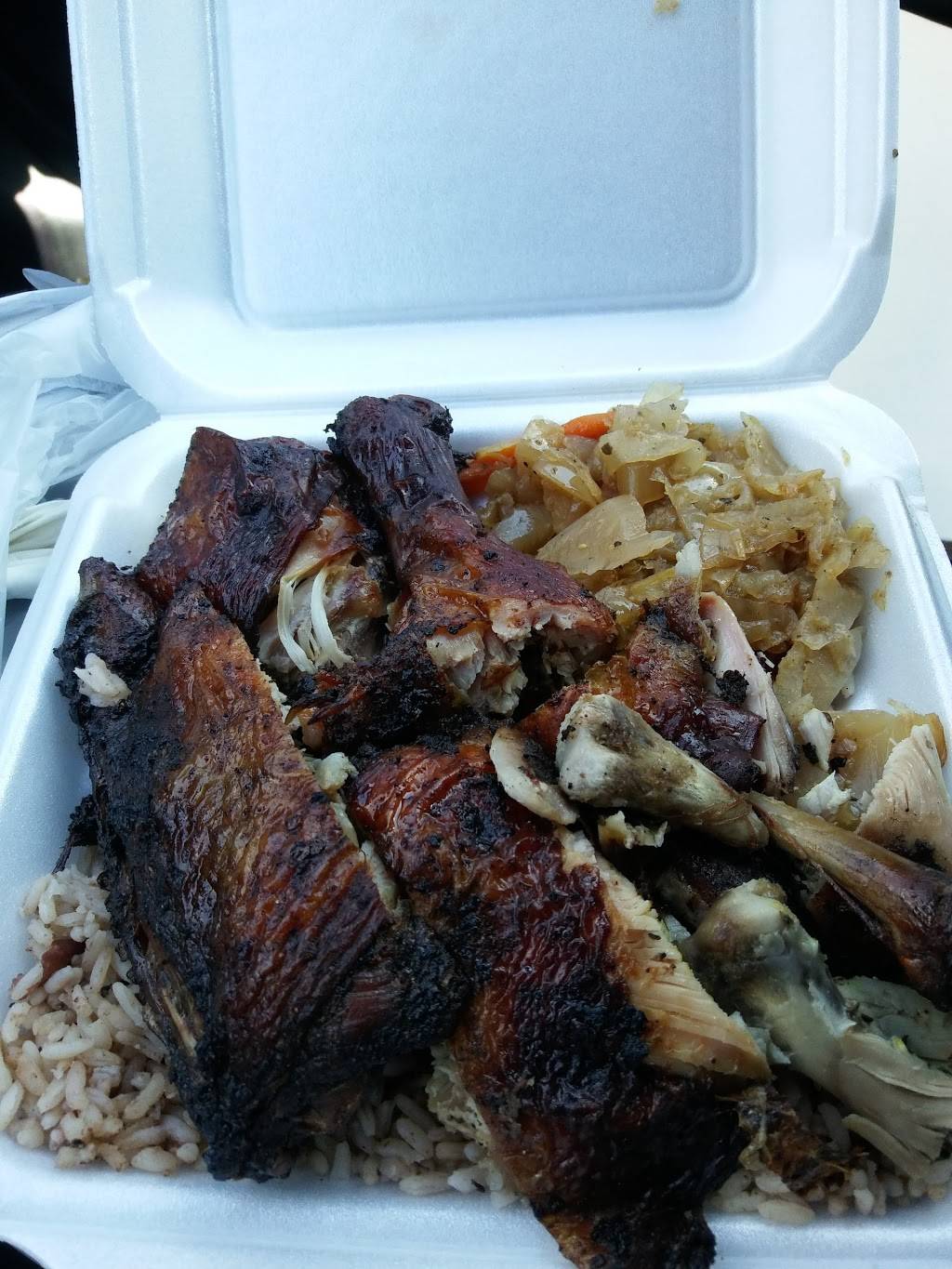 Taste of the Islands | restaurant | 1500 Powell St, Norristown, PA 19401, USA | 4843225248 OR +1 484-322-5248