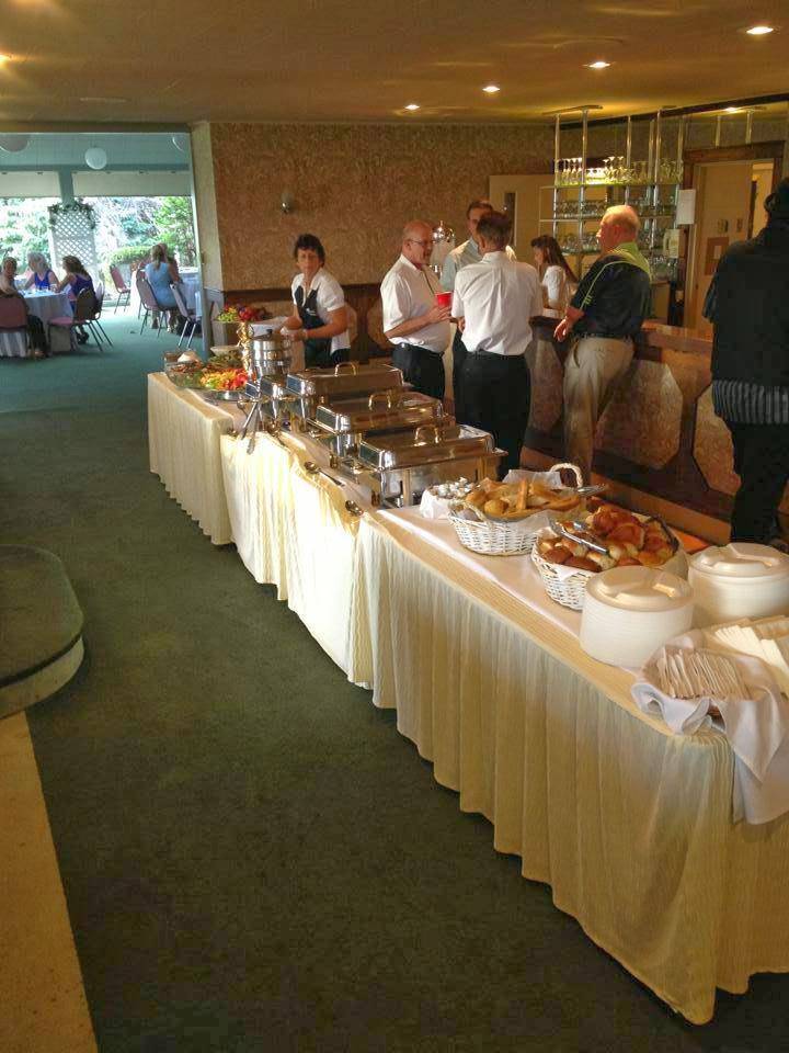 Sherrys Catering | restaurant | 8449 Old US 23, Fenton, MI 48430, USA | 8107144612 OR +1 810-714-4612