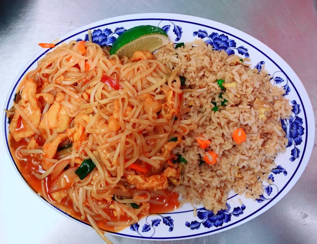 LUCKY CHINA Chinese food | restaurant | 180 S Stephanie St #150, Henderson, NV 89012, USA | 7025666200 OR +1 702-566-6200