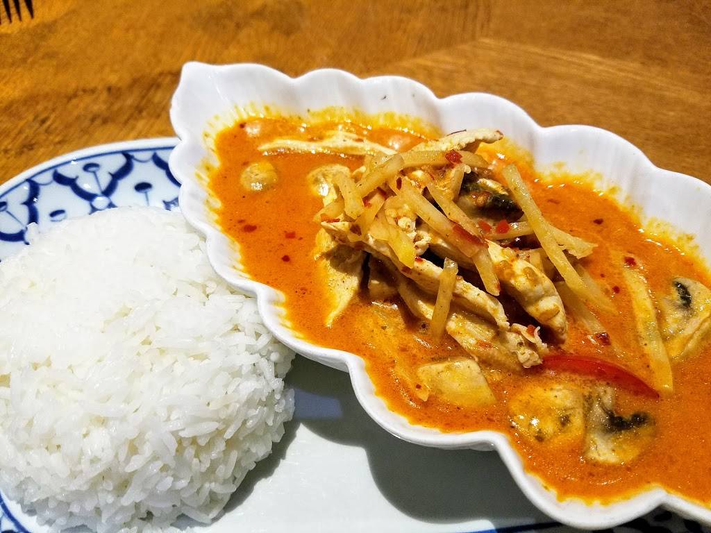 Khobkoon Thai Cuisine | restaurant | 7452 Foothills Blvd # 150, Roseville, CA 95747, USA | 9167717995 OR +1 916-771-7995