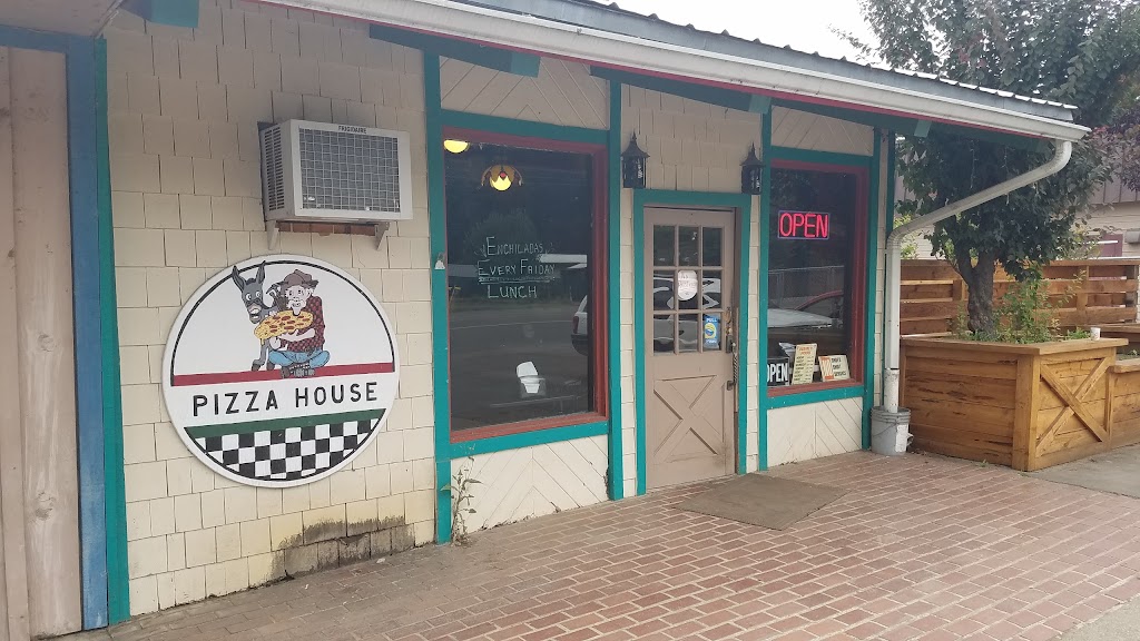 Pizza House | restaurant | 63801 CA-96, Happy Camp, CA 96039, USA | 5304935454 OR +1 530-493-5454