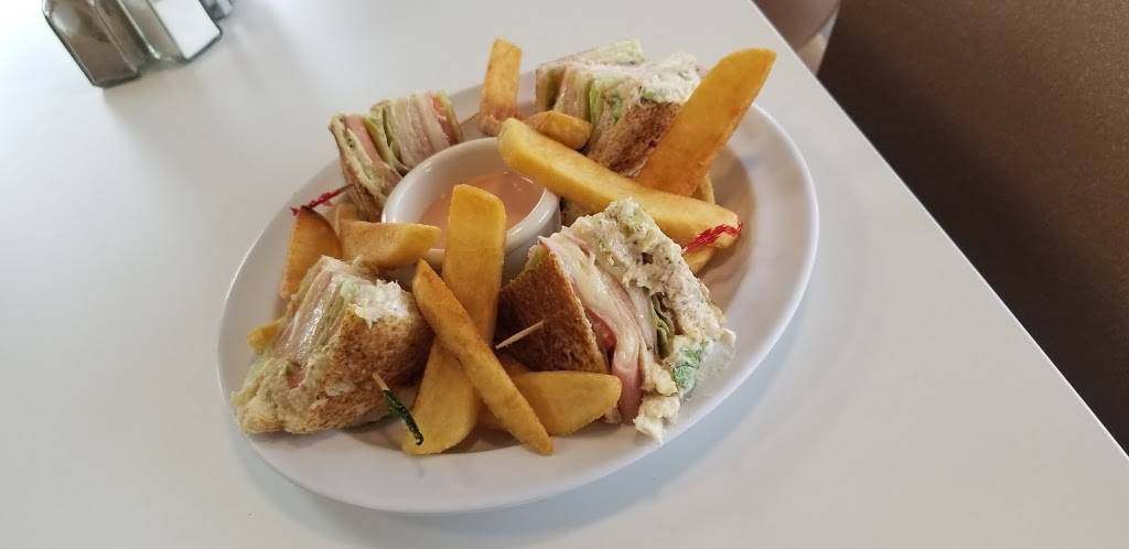 Esquina Tropical | restaurant | 3641 Dewey Ave, Rochester, NY 14616, USA | 5852708495 OR +1 585-270-8495