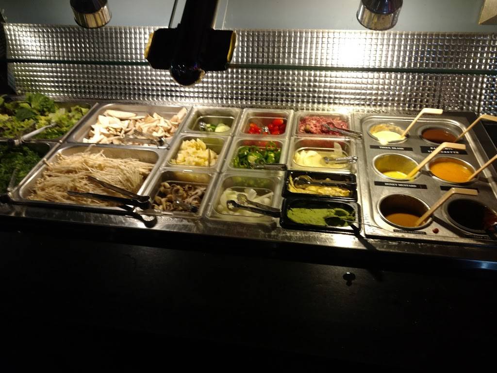 Izziban Sushi & BBQ | restaurant | 5310 E Colonial Dr, Orlando, FL 32807, USA | 4072708811 OR +1 407-270-8811