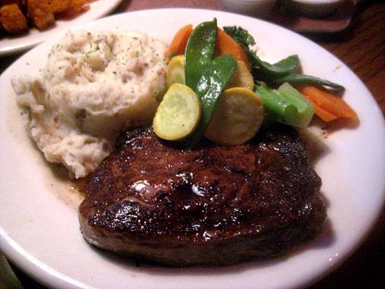 Outback Steakhouse | restaurant | 14830 Griffin Rd, Davie, FL 33331, USA | 9544302223 OR +1 954-430-2223