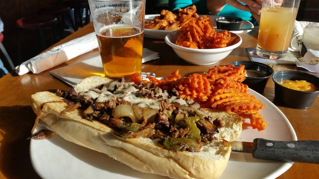 Carolina Ale House | restaurant | 1115 Woodruff Rd, Greenville, SC 29607, USA | 8645285770 OR +1 864-528-5770