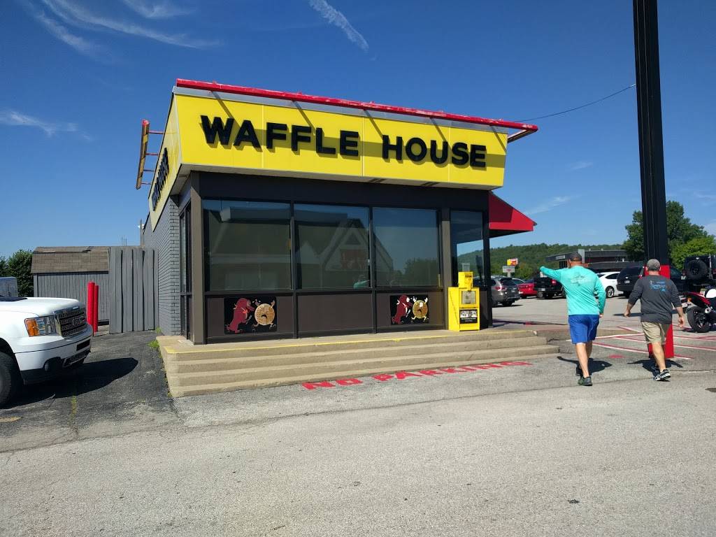Waffle House | meal takeaway | 2311 West, M.L.K. Jr Blvd, Fayetteville, AR 72701, USA | 4794437549 OR +1 479-443-7549