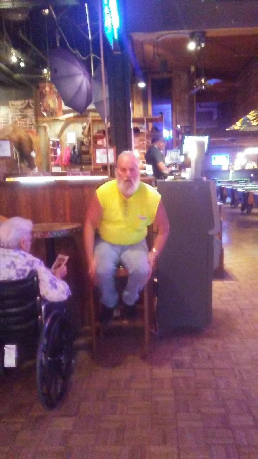 Honky Tonk Kitchen | restaurant | 2520 Rodeo Plaza, Fort Worth, TX 76164, USA | 8176247117 OR +1 817-624-7117