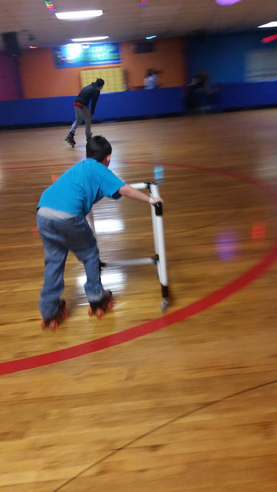 Skate Waco | meal takeaway | 401 Towne Oaks Dr, Waco, TX 76710, USA | 2547720042 OR +1 254-772-0042