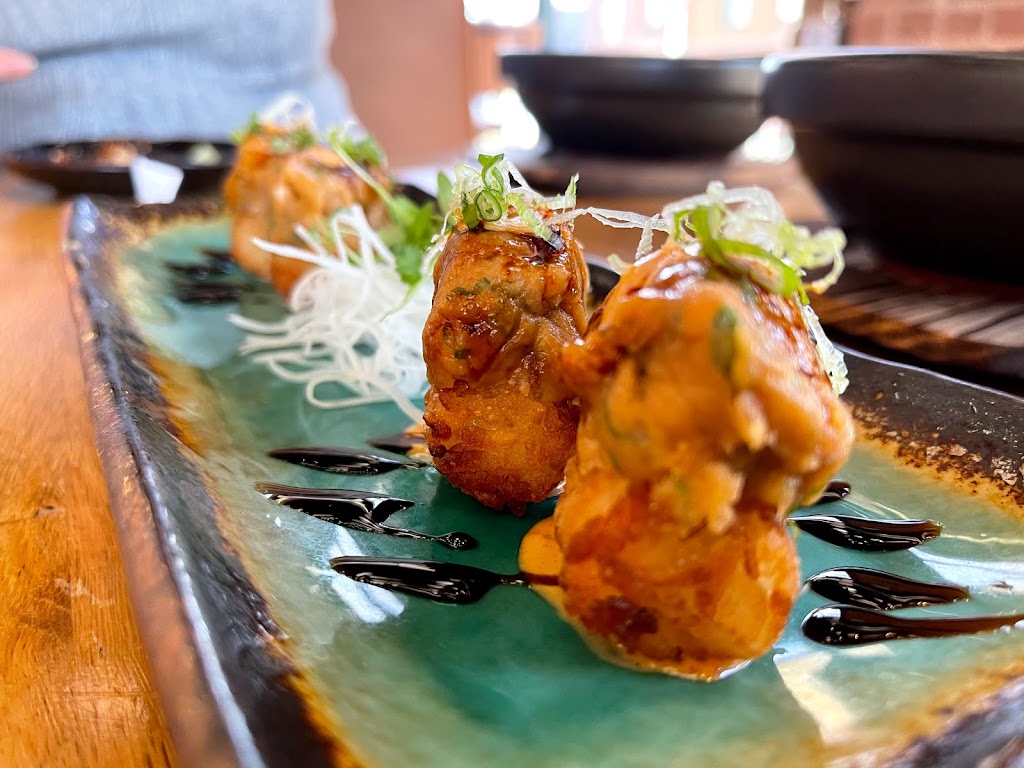 Lucky Tiger Izakaya | restaurant | 3852 Farnam St #1, Omaha, NE 68131, USA | 5312132443 OR +1 531-213-2443