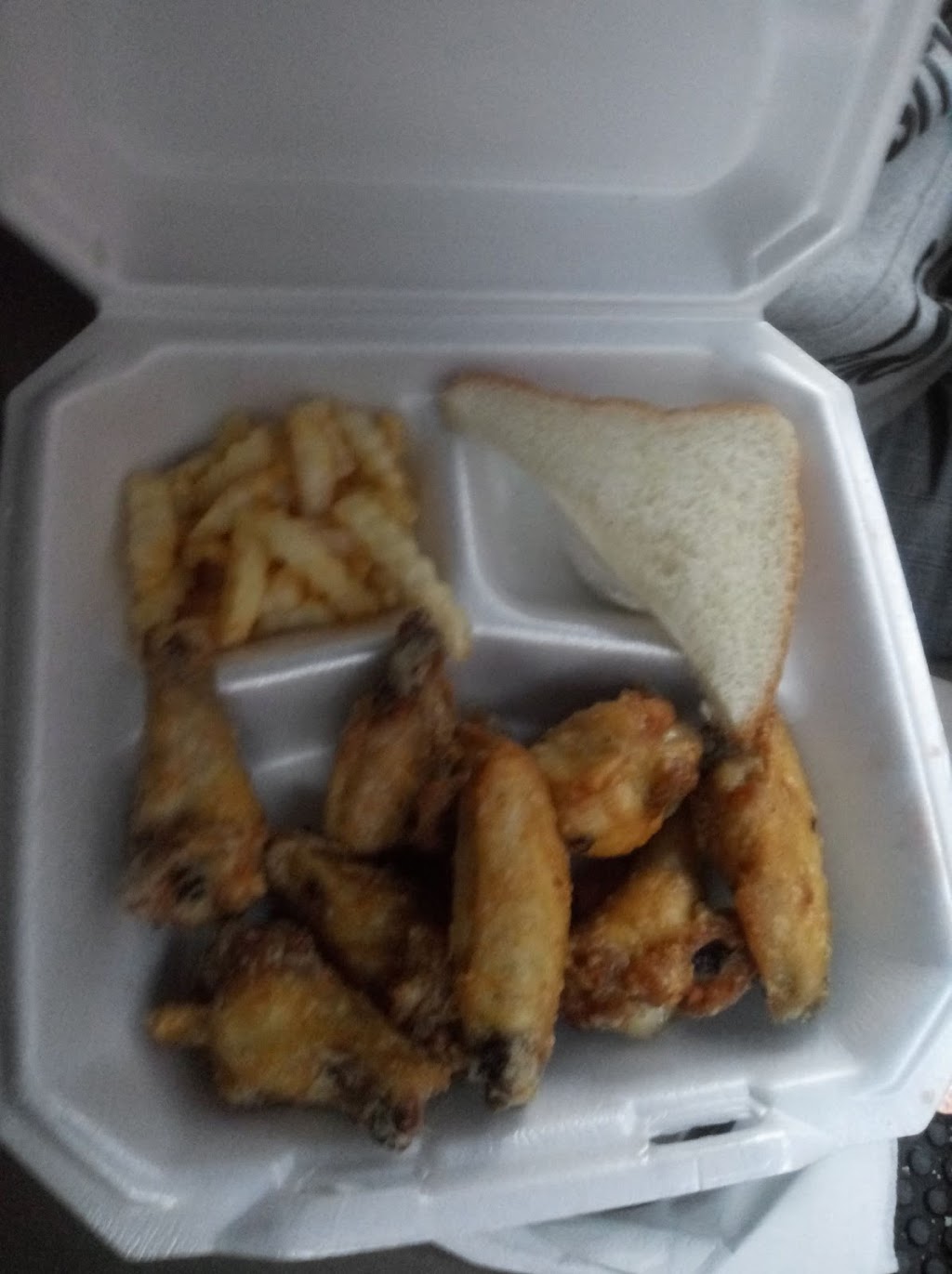 King of Wings | restaurant | 232 College Ave, Grambling, LA 71245, USA | 3182741015 OR +1 318-274-1015