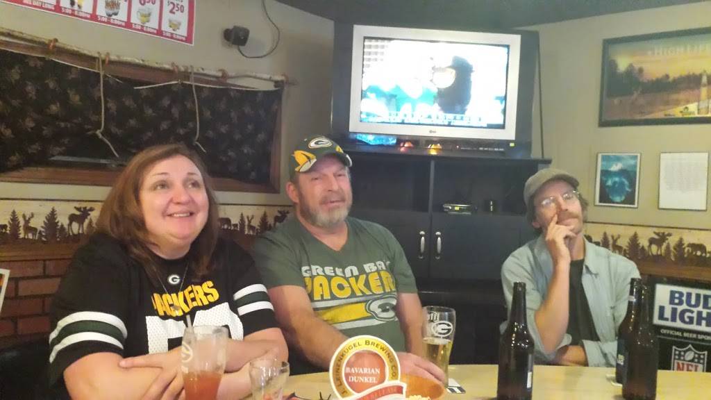 Northern Lights Bar & Grill | restaurant | 160 W State St, Iola, WI 54945, USA | 7154452328 OR +1 715-445-2328