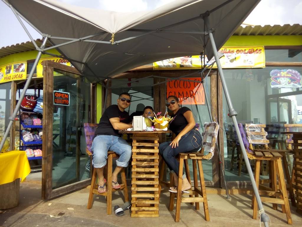 COCOS LOCOS DE PLAYA HERMOSA | restaurant | Boulevard Costero, Playa Hermosa, 22890 Ensenada, B.C., Mexico | 016461956306 OR +52 646 195 6306
