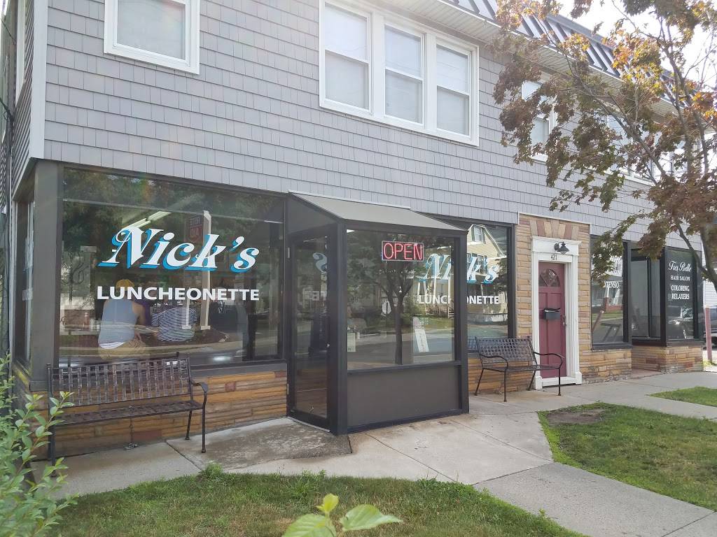 Nicks Luncheonette | restaurant | 255 Saw Mill Rd, West Haven, CT 06516, USA | 2039379036 OR +1 203-937-9036