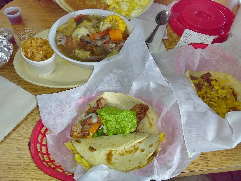 Panchitos Restaurants | restaurant | 1705 S Zarzamora St, San Antonio, TX 78207, USA | 2102269998 OR +1 210-226-9998