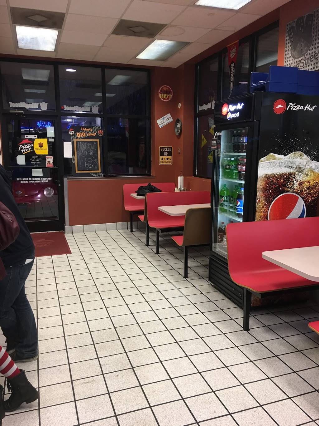 Pizza Hut | restaurant | 790-C Fairview Rd, Asheville, NC 28805, USA | 8282748739 OR +1 828-274-8739