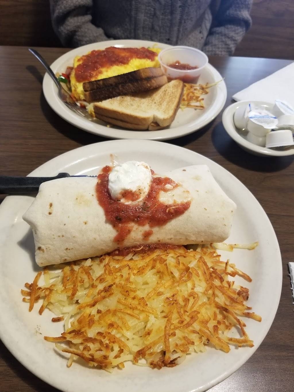 Filling Station Restaurant | restaurant | 2055 E Van Buren, Eureka Springs, AR 72632, USA | 4792536015 OR +1 479-253-6015