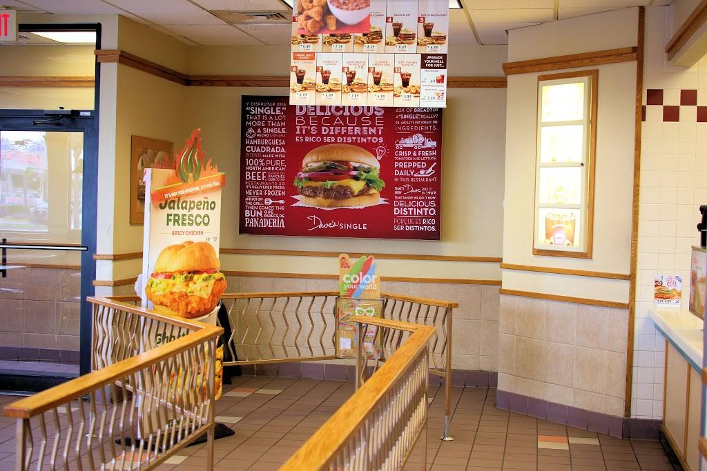 Wendys | restaurant | 25 NE 167th St, North Miami Beach, FL 33162, USA | 3054933292 OR +1 305-493-3292