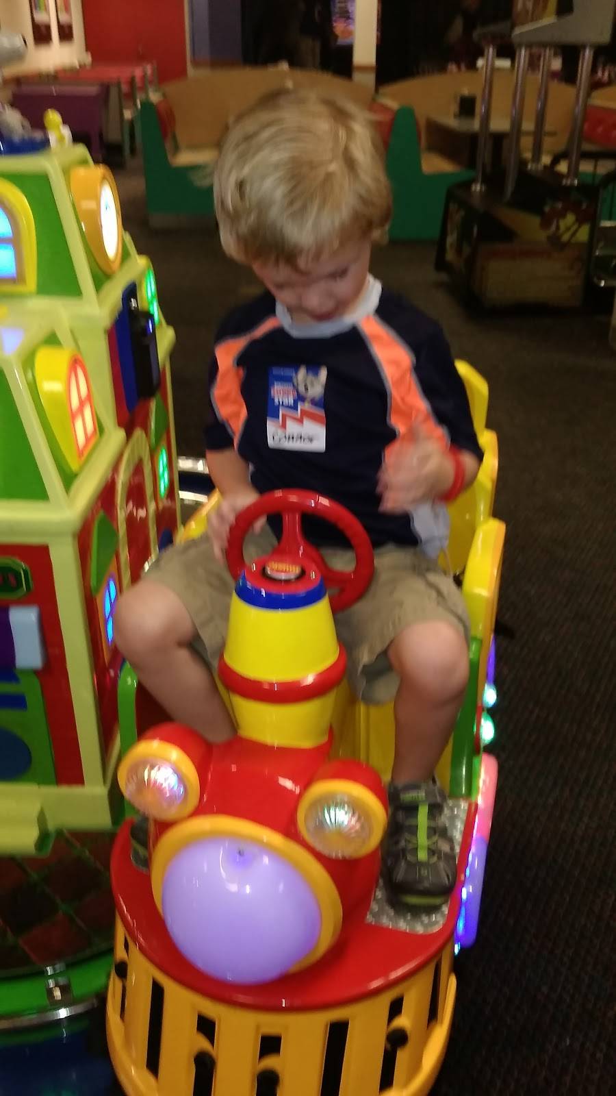 Chuck E. Cheese | restaurant | 1200 S Waldron Rd #148, Fort Smith, AR 72903, USA | 4794520111 OR +1 479-452-0111