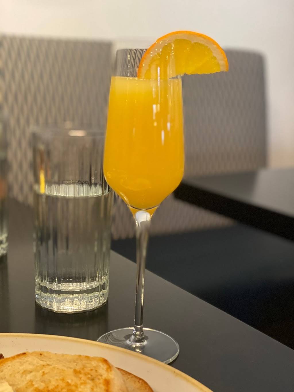 330 Bar & Grill | restaurant | 330 Market Ave S, Canton, OH 44702, USA | 3304718000 OR +1 330-471-8000