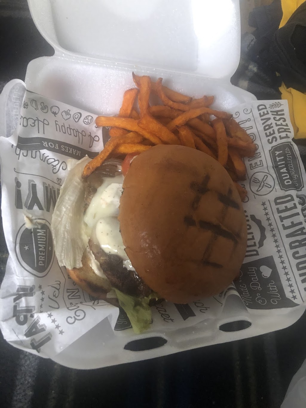 IL SORRISO | restaurant | 309 W 7th St, San Pedro, CA 90731, USA | 3109352751 OR +1 310-935-2751