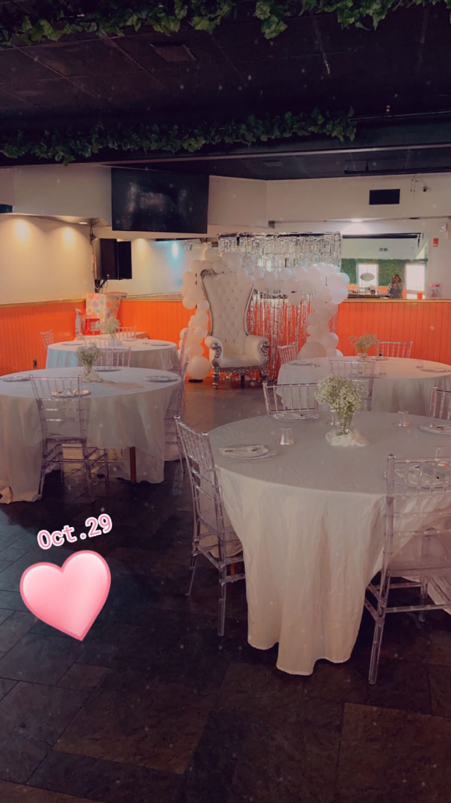 The Vibez | restaurant | 66 Cabot St, Chicopee, MA 01013, USA | 4134541878 OR +1 413-454-1878