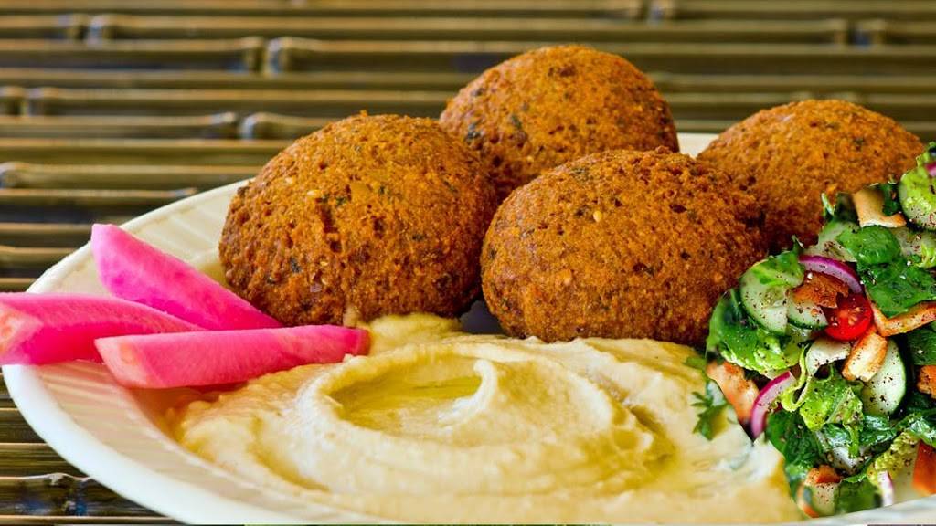 Modka Cafe | restaurant | 5225 Orbitor Dr #16, Mississauga, ON L4W 4Y8, Canada | 9056020061 OR +1 905-602-0061