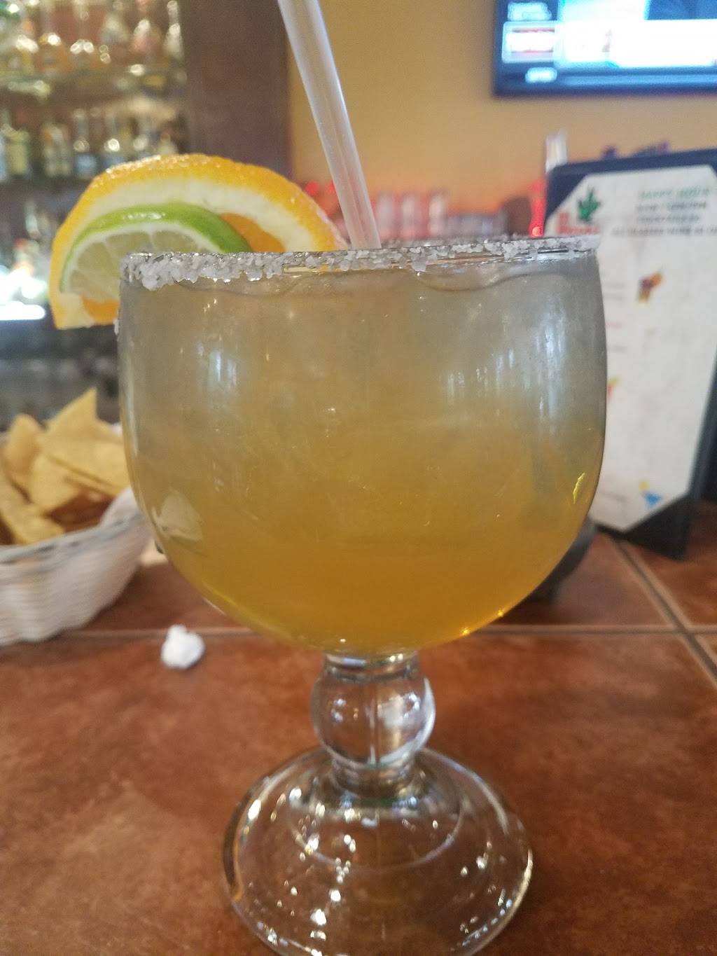 El Nopal | restaurant | 1610 Kentucky Mills Dr, Louisville, KY 40299, USA | 5022618099 OR +1 502-261-8099