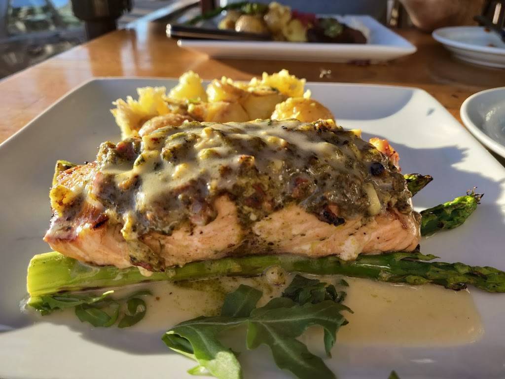 Pierside Restaurant & Bar | restaurant | 610 Avenida Victoria, San Clemente, CA 92672, USA | 9492180980 OR +1 949-218-0980