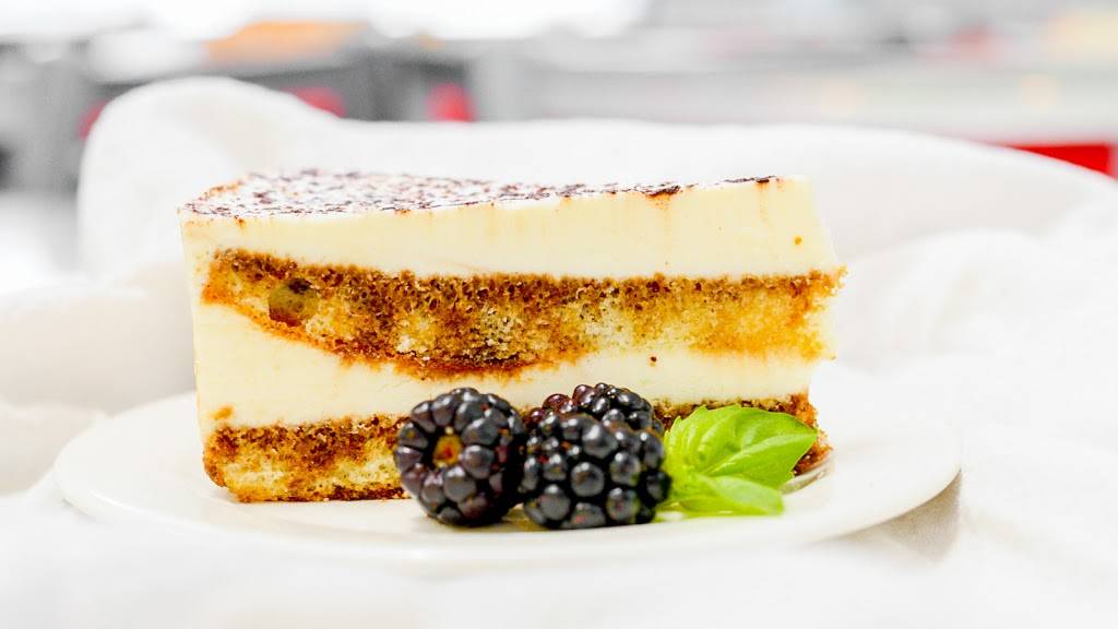 Aroma Pizza and Pasta | restaurant | 20491 Alton Pkwy, Lake Forest, CA 92630, USA | 9499160909 OR +1 949-916-0909