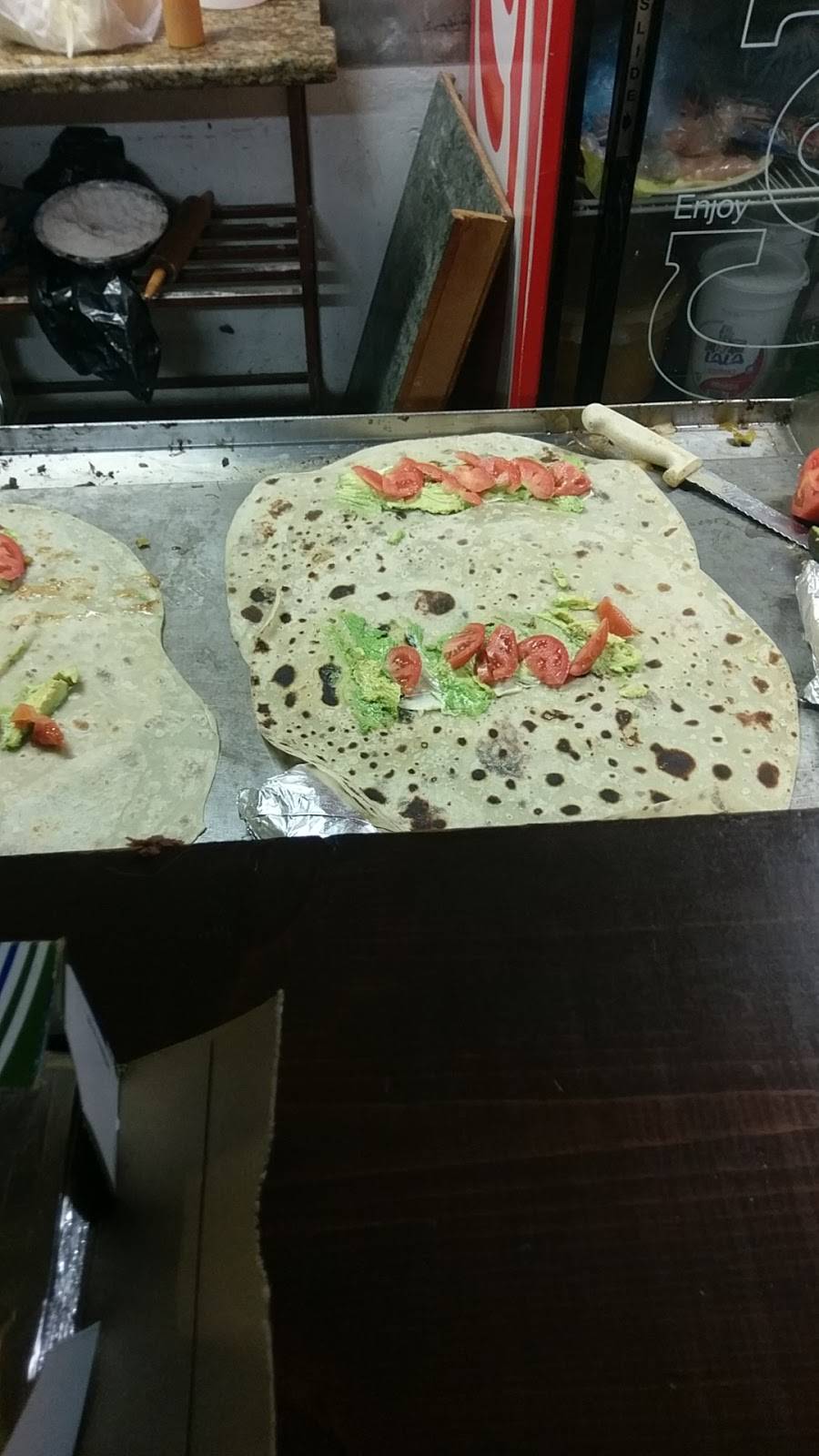 Burro Percheron | restaurant | Finisterra 25, Matamoros Norte-Centro-Sur, Las Misiones, 22215 Tijuana, B.C., Mexico | 016646294334 OR +52 664 629 4334