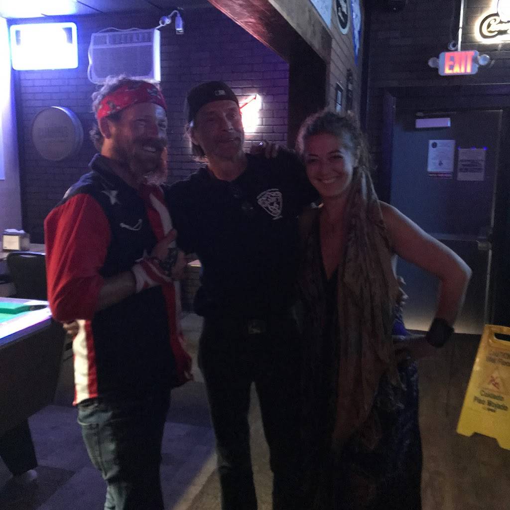 Brickhouse Pub&grill | restaurant | 112 S Choctaw Ave, El Reno, OK 73036, USA | 4052959991 OR +1 405-295-9991