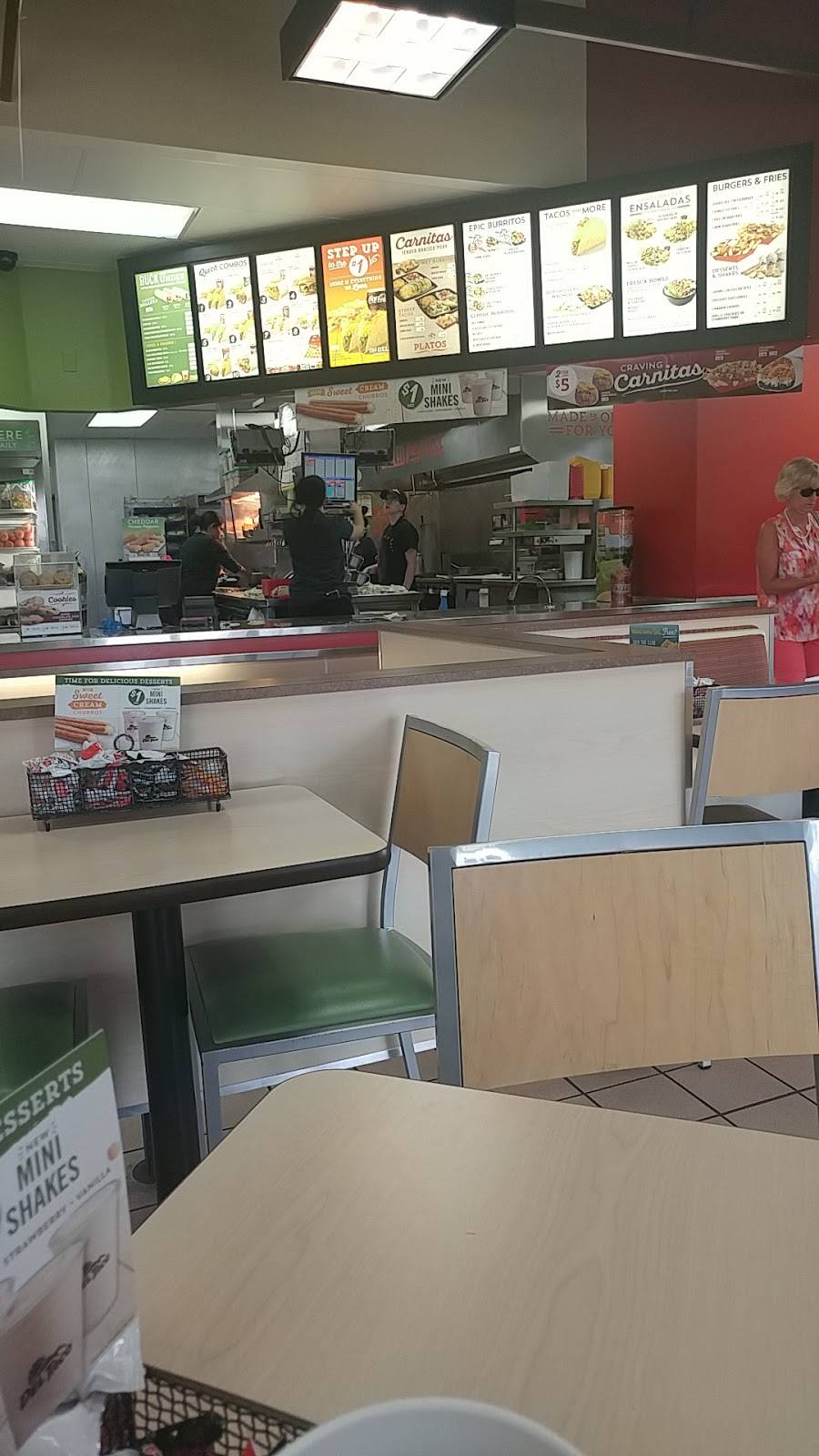 Del Taco | meal takeaway | 5010 W Ave N, Palmdale, CA 93551, USA | 6617225346 OR +1 661-722-5346