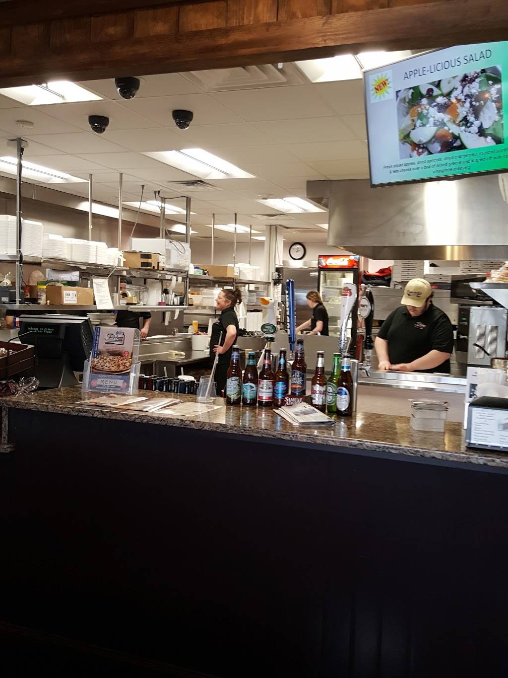 Primo Pizza | restaurant | 149 Parker Ave, Dracut, MA 01826, USA | 9789560343 OR +1 978-956-0343