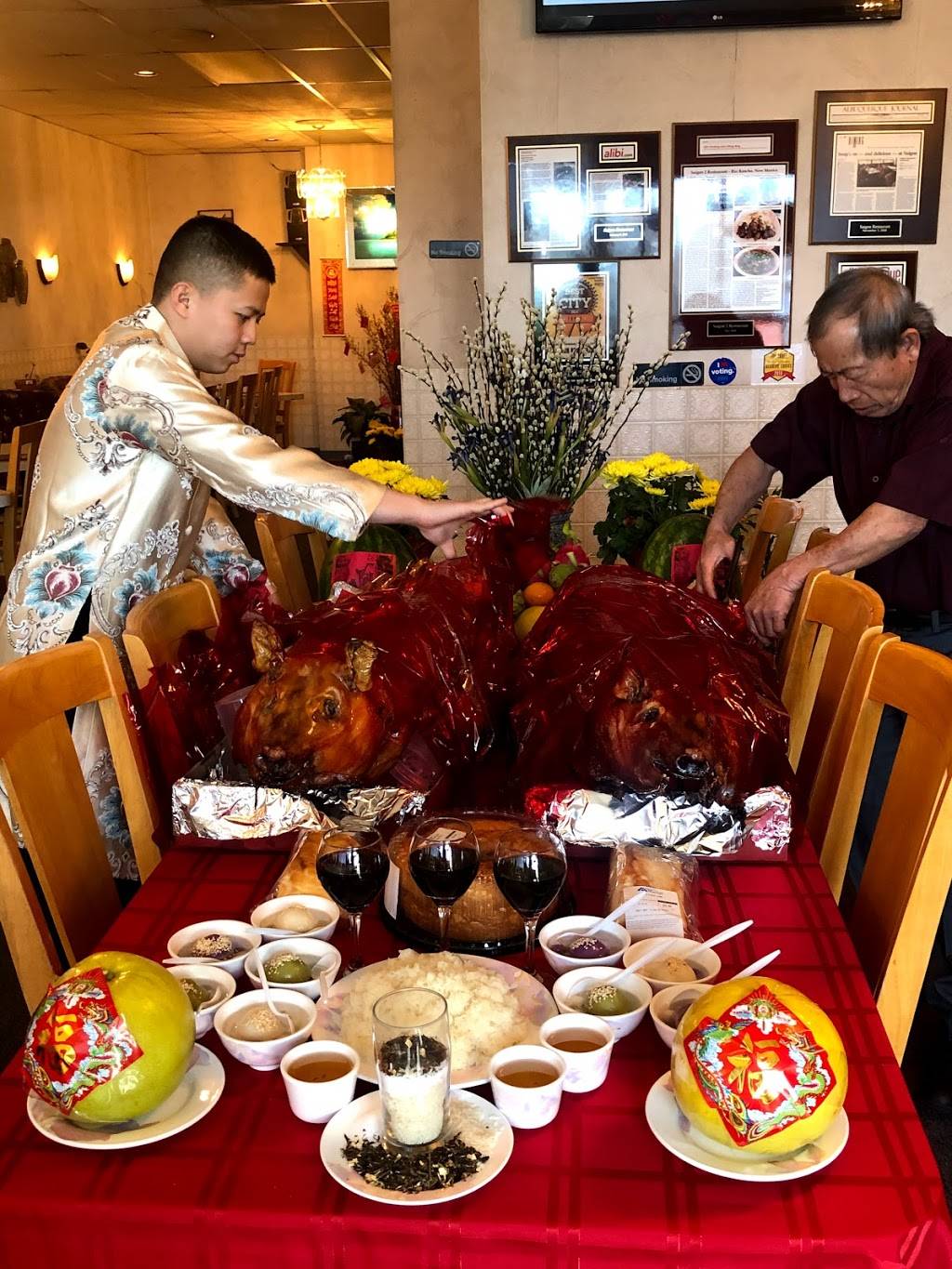 Saigon Restaurant | restaurant | 6001 San Mateo Blvd NE, Albuquerque, NM 87109, USA | 5058840706 OR +1 505-884-0706