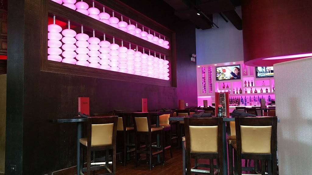 Wokn Fire | restaurant | 590 Village Center Dr, Burr Ridge, IL 60527, USA | 6303235100 OR +1 630-323-5100