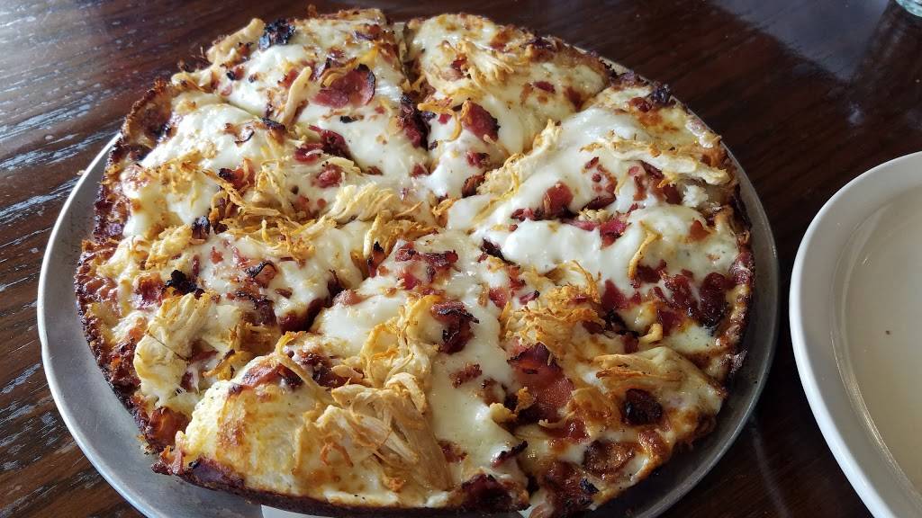 Dorsey House | restaurant | 6008 Beard Rd, North Street, MI 48049, USA | 8103859793 OR +1 810-385-9793