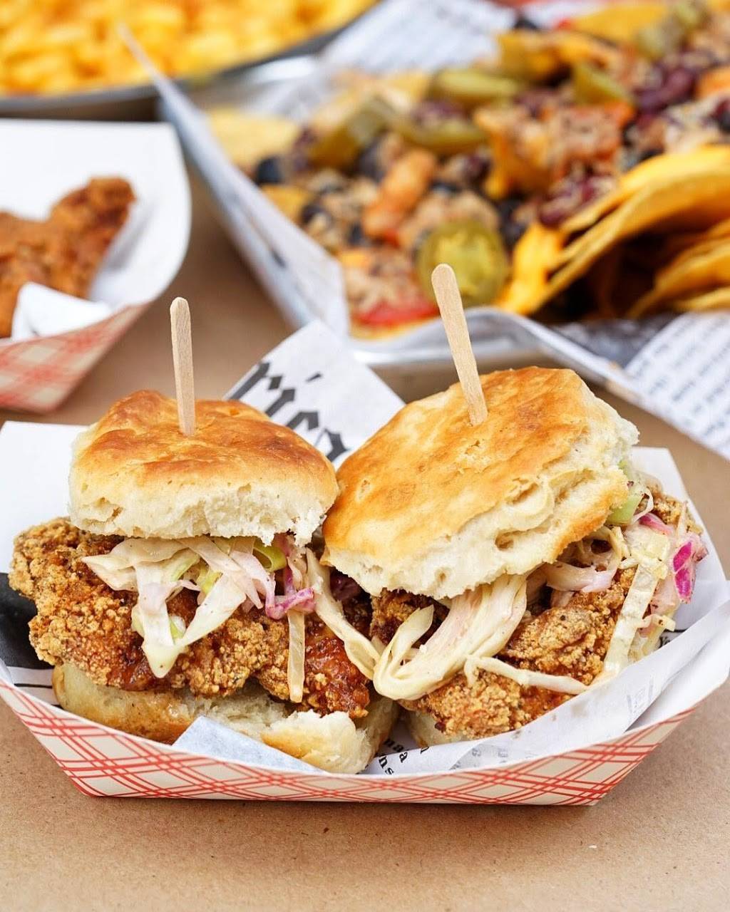 Claw Daddys | restaurant | 31 3rd Ave, Brooklyn, NY 11217, USA | 3473188893 OR +1 347-318-8893