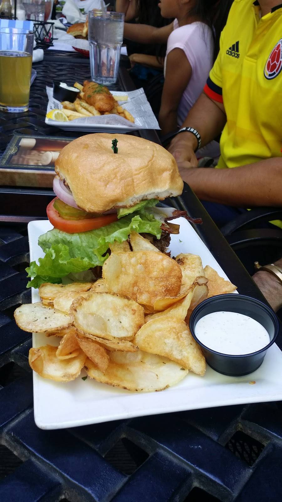 Baker Street Pub & Grill | restaurant | 3003 S Lamar Blvd, Austin, TX 78704, USA | 5126919140 OR +1 512-691-9140