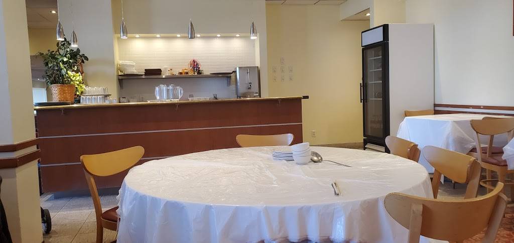 Restaurant Kam Shing | restaurant | 6730 Chemin de la Côte-des-Neiges, Montréal, QC H3S 2A8, Canada | 5147311401 OR +1 514-731-1401