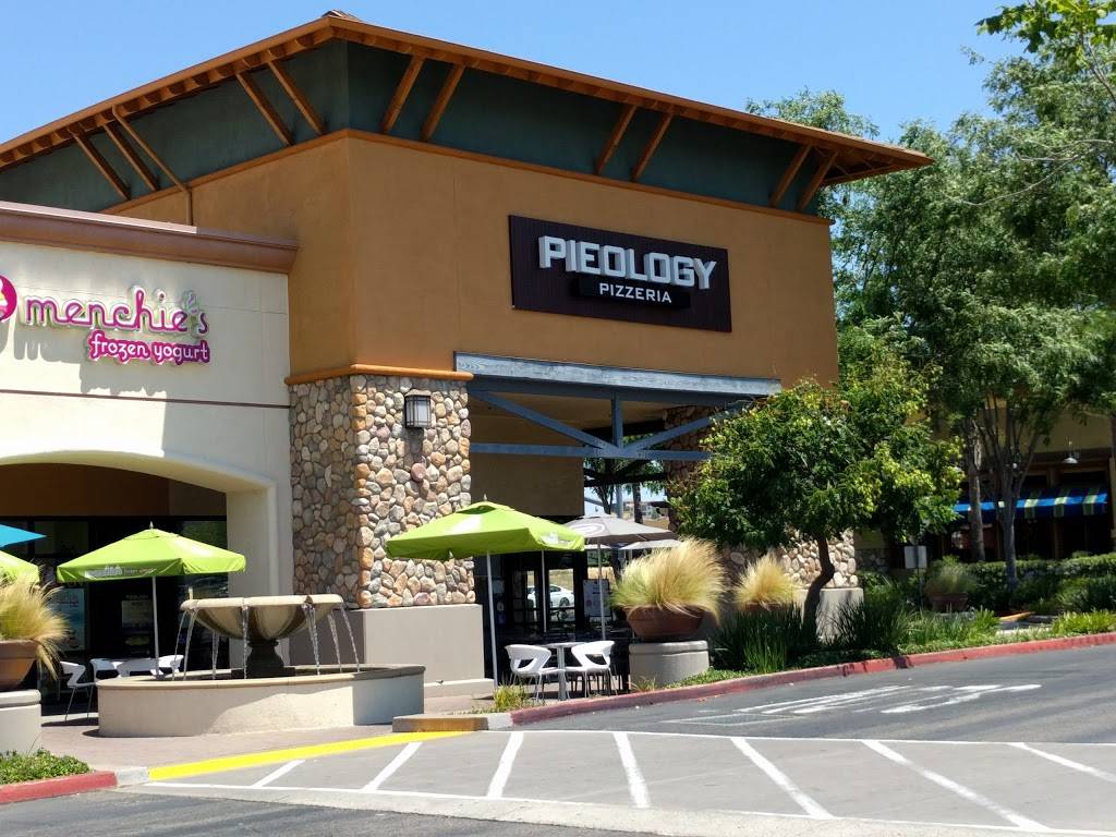 Pieology Pizzeria, Folsom | restaurant | 2405 Iron Point Rd #130, Folsom, CA 95630, USA | 9169844194 OR +1 916-984-4194