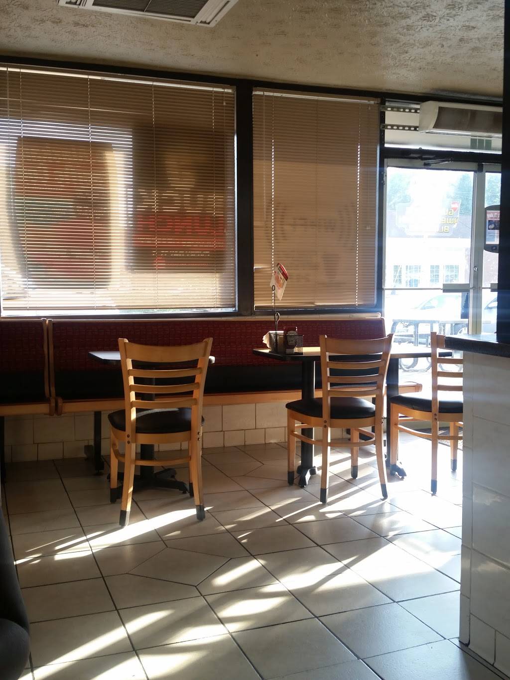 Dairy Queen | restaurant | 256 N Main St, Jonesboro, GA 30236, USA | 7704715856 OR +1 770-471-5856