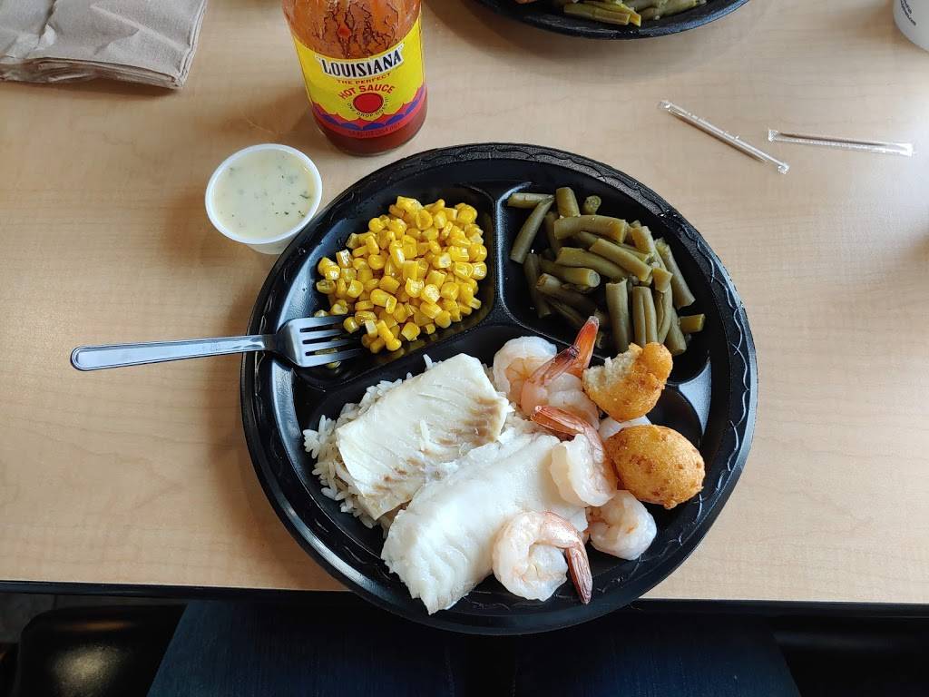 Long John Silvers | restaurant | 1505 N Locust Ave, Lawrenceburg, TN 38464, USA | 9317627001 OR +1 931-762-7001