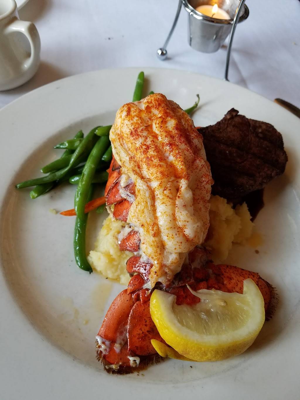 Dons Lighthouse Grille | restaurant | 8905 Lake Ave #1, Cleveland, OH 44102, USA | 2169616700 OR +1 216-961-6700