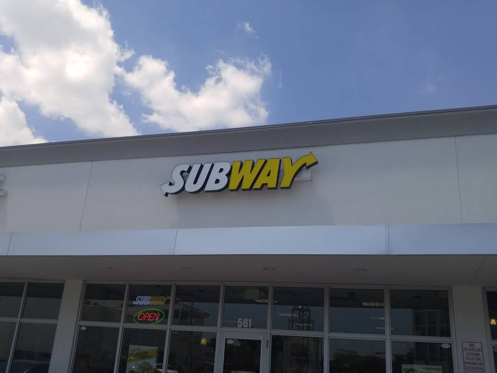 Subway Restaurants | restaurant | 561 NE 81st St Unit 19, Miami, FL 33138, USA | 3057951300 OR +1 305-795-1300