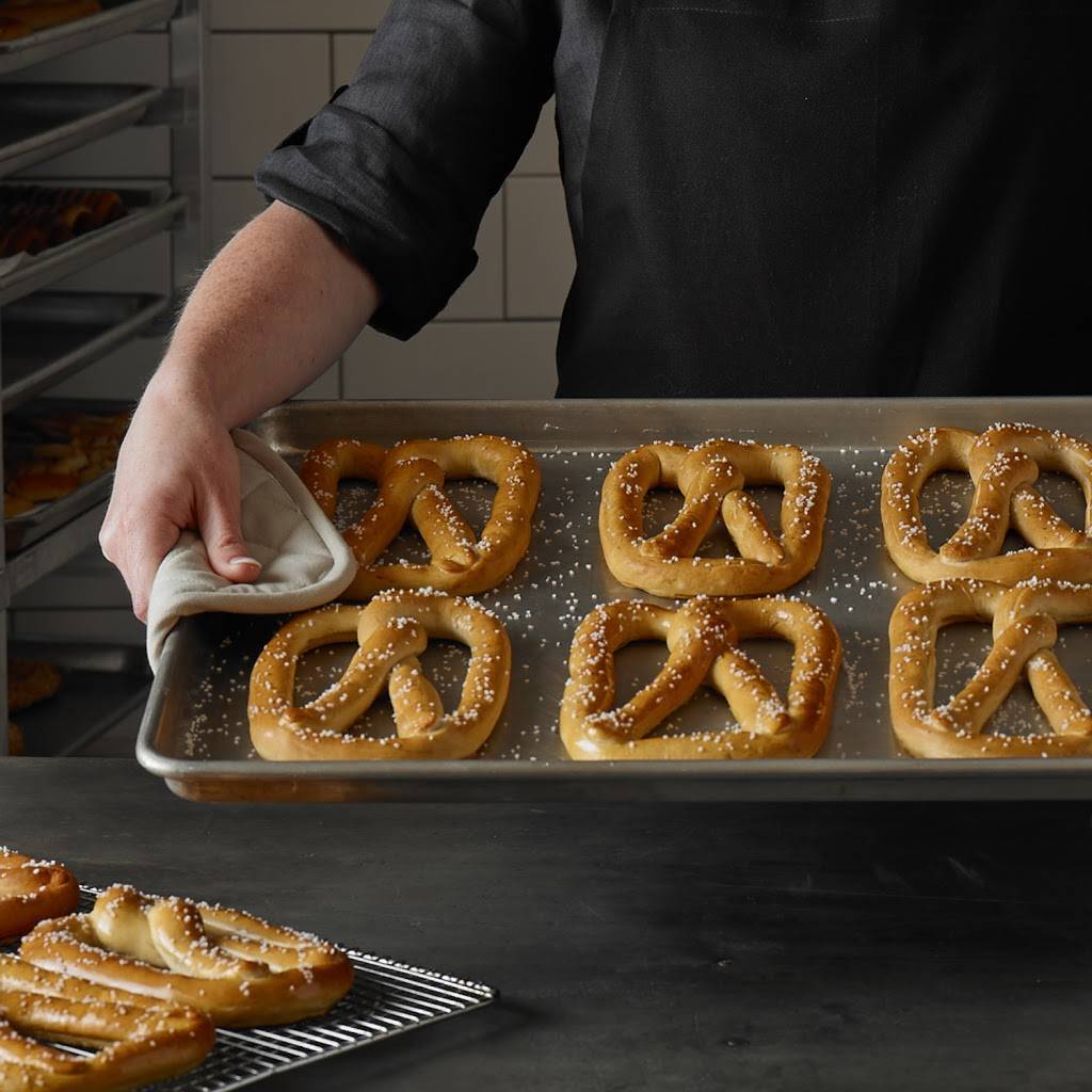 Pretzelmaker | restaurant | HAYWOOD MALL, 700 Haywood Rd, Greenville, SC 29607, USA | 8642882888 OR +1 864-288-2888